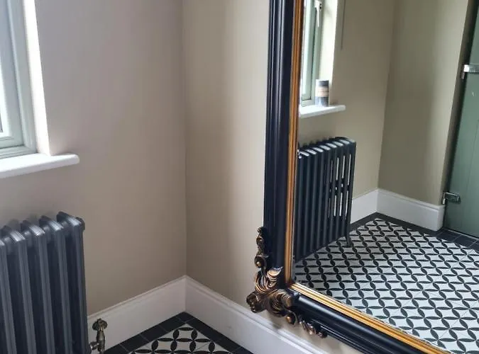 Дом отдыха The Little White House *